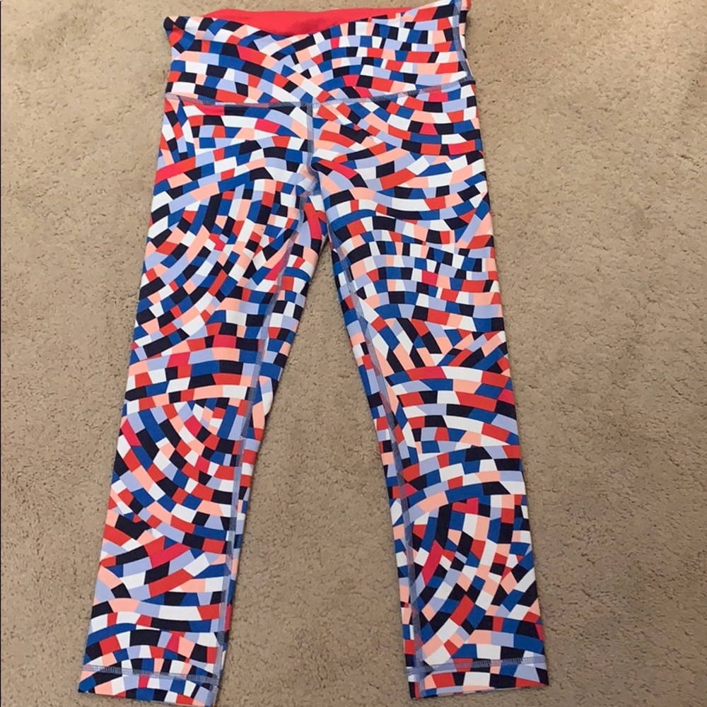 Lululemon Wunder Under Crop IIIs